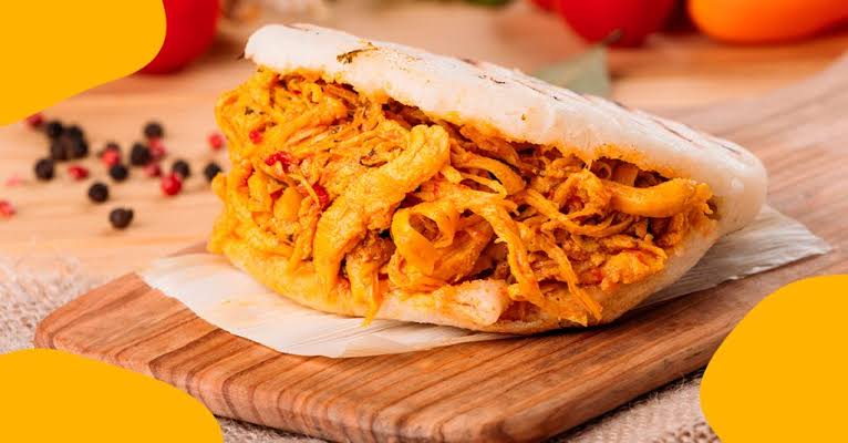Arepa Rellena Mixta